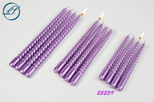SET 4 CANDELE TORCIGLIONE COL. VIOLA H.20CM *OUTLET*