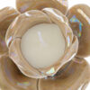 Candela decorativa a forma di rosa in porcellana beige, dimensioni 10,5x10,5xh.6,5 cm, con finitura lucida.