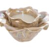 Candela decorativa a forma di rosa in porcellana beige, dimensioni 14x14xh.7,5 cm, con cera bianca al centro.