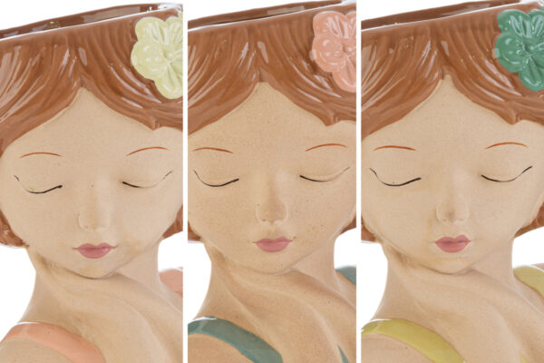 Vasi in ceramica a forma di volto femminile con fiori colorati nei capelli, disponibili in 3 varianti.