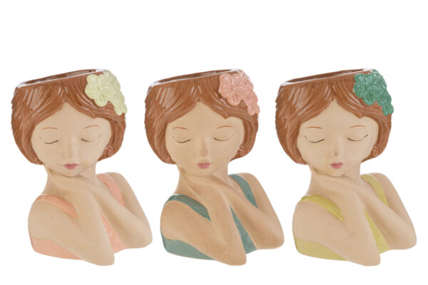 Vasi in ceramica a forma di ragazza con fiori nei capelli, disponibili in 3 colori assortiti, dimensioni 9x8xh.12 cm.