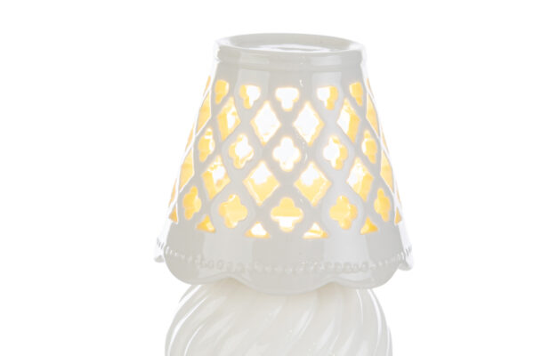 Lampada decorativa in porcellana bianca con motivo traforato luminoso, dimensioni 8,5x8,5xh.13,5 cm.