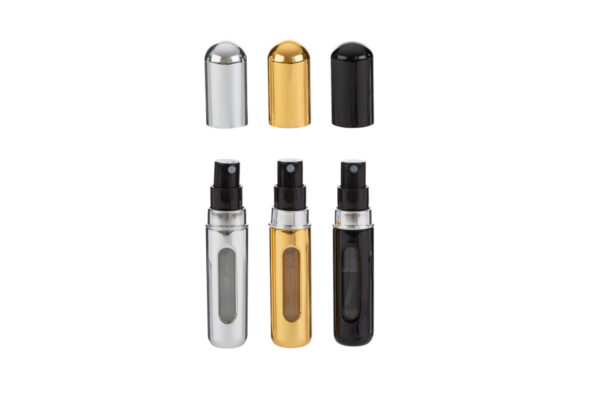 Portaprofumo spray ricaricabile 5 ml in tre colori assortiti (argento, oro e nero), compatto da 8 cm.