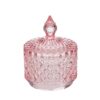 Scatola in vetro rosa Dorothy con coperchio decorato, diametro 8,5 cm, altezza 11 cm, design elegante e raffinato.