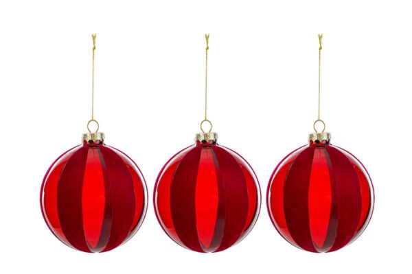 Tre palline di vetro rosso da 10 cm con gancio dorato, ideali per decorare l’albero di Natale.