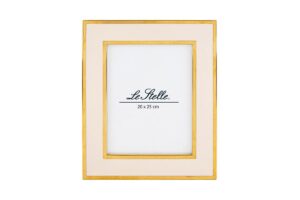 PORTAFOTO LEGNO 29x34x1,5CM MIS.INT.20X25 COL.PANNA