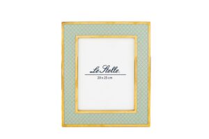 PORTAFOTO LEGNO 29x34x1,5CM MIS.INT.20X25 COL.VERDE