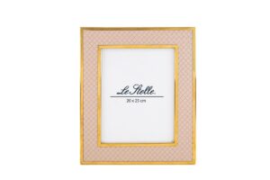 PORTAFOTO LEGNO 29x34x1,5CM MIS.INT.20X25 COL.MARSALA