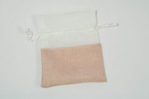 SACCHETTO JUTA/ORGANZA BEIGE 10X12 CM *OUTLET*