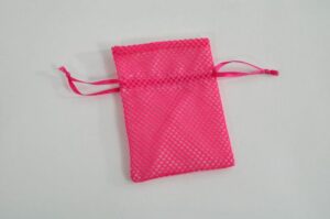 SACCHETTO RETE FUCSIA 7,5X10 CM *OUTLET*