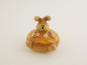 CONIGLI IN CERAMICA GIRL DIAM.5,5XH.6,5 CM (CF 4)