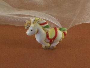 CAVALLO PORCELLANA 8XH.6,5 CM