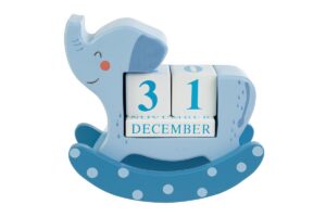 CALENDARIO DONDOLO LEGNO CELESTEELEFANTE 12x5xh.13CM C/SHOPPER 156641